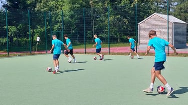 ravnotezje-mladi-nogomet-trening