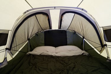 Inside the Thule Approach M Rooftop Tent With all the windows closed