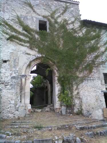Castiglione a Casauria (PE) Palazzo De Petris Fraggianni