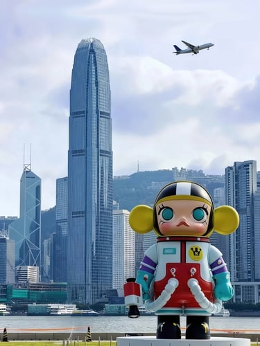 6m SPACE MOLLY Fiberglass Sculpture for MOLLY 20th Anniversary Waterfront Display in Hong Kong by DEFARA