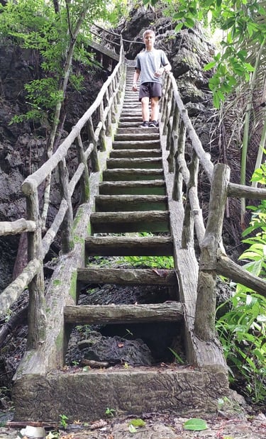 thailand phang nga wat tham ta pan