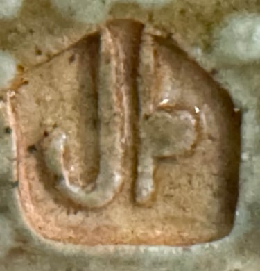 Jane Freidson Ceramics logo