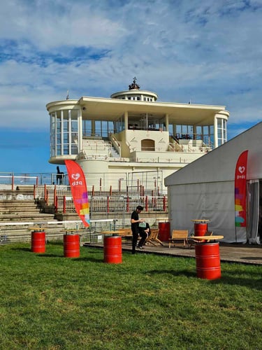 manifesta