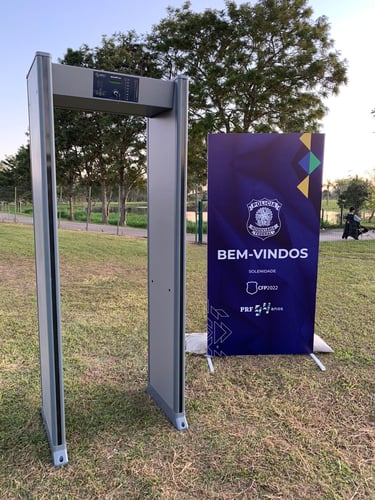 Portal detector de metais em evento da PRF (Polícia Rodoviária Federal)