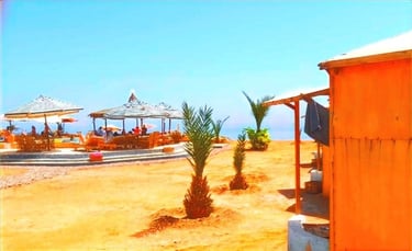 bedouin-star-ras-shitan-bungalow and swimming-pool