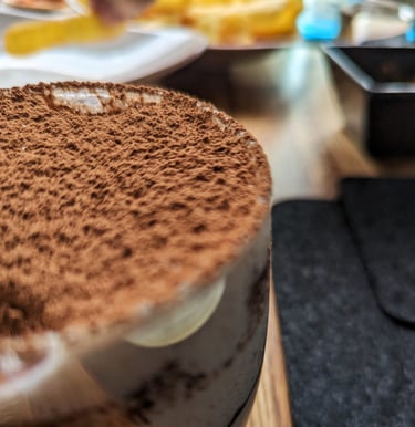 Tiramisu Mao Lounge