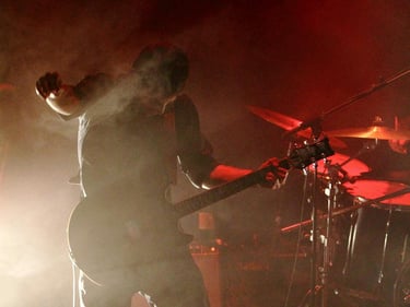 PYTOM - Groupe de reprises & Cover band, Fil Desmond Live sur scène, à Sierre, Valais