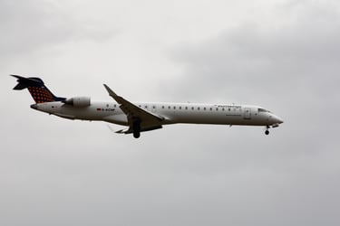 CRJ900 matrícula D-ACNP de Eurowings