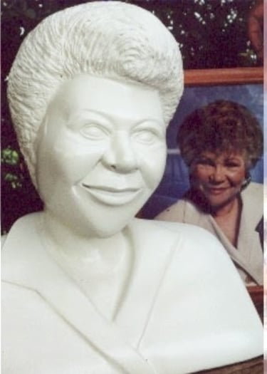 lady sculpture bust sculpture