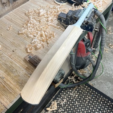 Hand-finished Nirvana cricket bat crafted in the Surat atelier.