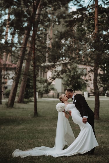 Vestuvių fotografas Kaune- reportažinė vestuvių fotosesija