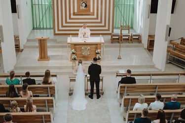 Vestuvių fotografas Kaune- reportažinė vestuvių fotosesija