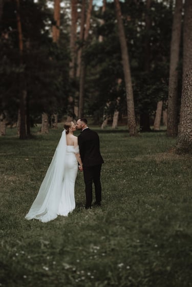 Vestuvių fotografas Kaune- reportažinė vestuvių fotosesija