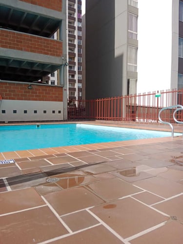 Piscina - Venta Altobelo Bello