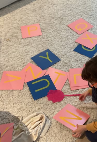 les lettres rugueuses montessori pour apprendre le français