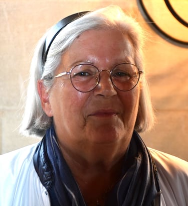 Mireille Valleran-Petrini (Alto)