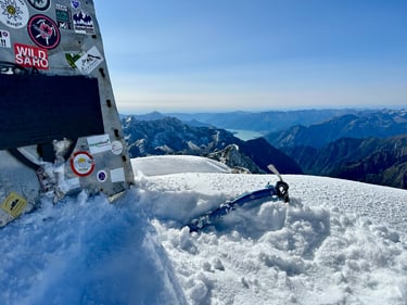 Summit pf Piz Badil and Lake Como in the background