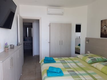 Schlafzimmer 2 Olivia 3