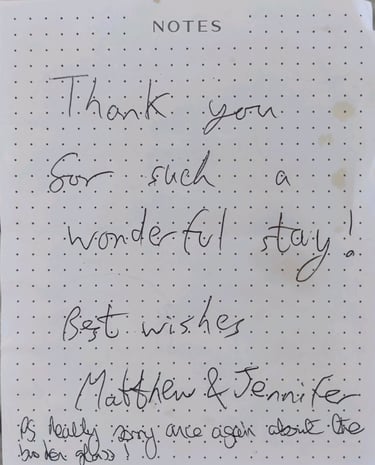 The good review from guest after their stay at Domaine Des Lucques in English anglais
