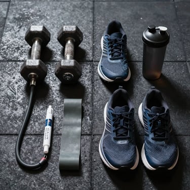 American man motivated to reduce belly fat with targeted exercises and doctor-guided GLP-1 treatment