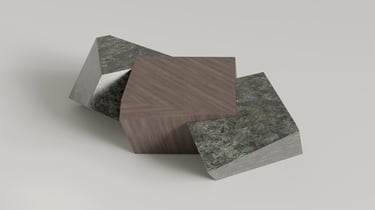 Table basse Pyrite en labradorite et noyer, cubes tronqués imbriqués