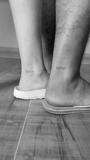 tatuagem fine line delicada amigos bora viagem topa tudo fortaleza