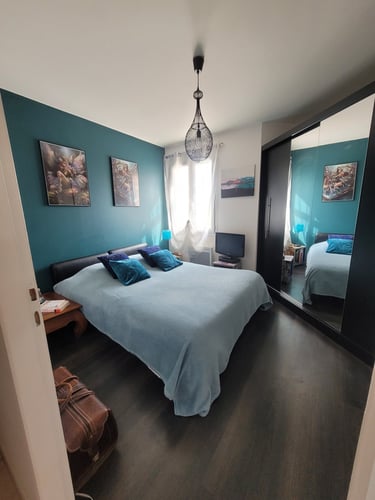 espace multi-fonctions bleu canard