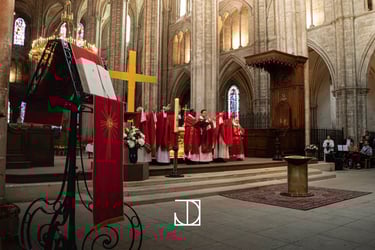 photo prêtres cérémonie confirmation