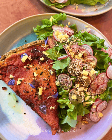 Tarte à la betterave Ô Miracle Traiteur végétal végétarien Végan