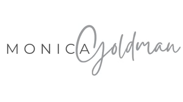 monica la de los seguros logo