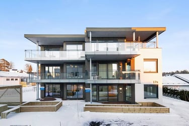 Prefab apartment building