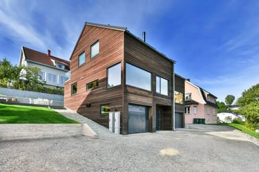 Timber frame houses