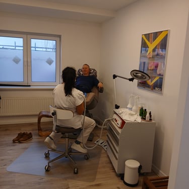 praxis für fusspflege Overath Siegburger Str 26  Tel.:  01782124304