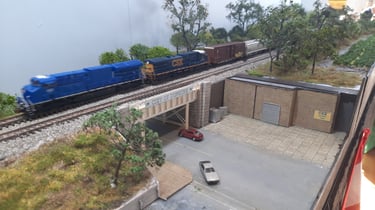 A mixed freight runs through Dunkirk at the Dee Why exhibition
