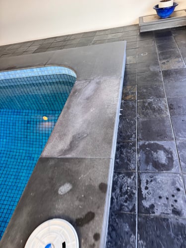 efflorescence effected tiles