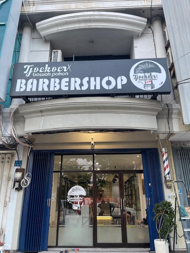 lokasi barbershop yang mudah di jangkau dan ada lokasi strategis di surabaya dan pasuruan