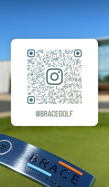 Brace forged golf putter with Instagram QR
