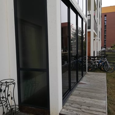 Tonuota p[levele balkonams  matine plevele