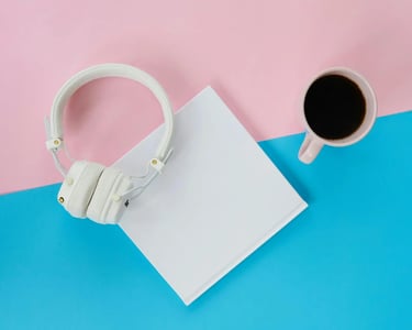 Cuffie, caffè e libro — vita quotidiana degli adulti neurodivergenti, ipnoterapia per l'ADHD Ginevra