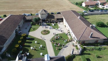 cour interieure drone