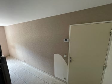 Peintre en Bâtiment , Rénovation , Peinture , Enduit , Finition