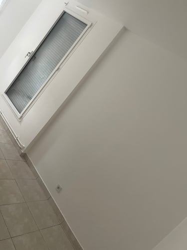 Peintre en Bâtiment , Rénovation , Peinture , Enduit , Finition