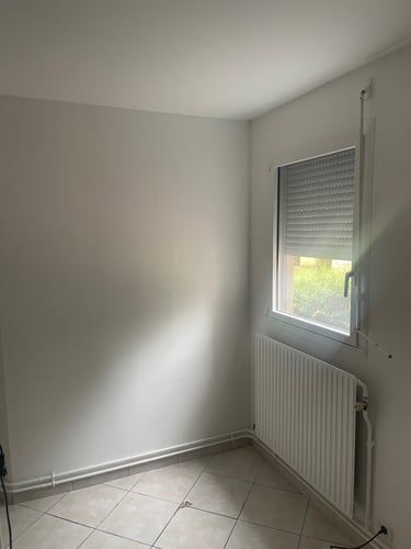 Peintre en Bâtiment , Rénovation , Peinture , Enduit , Finition