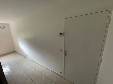 Peintre en Bâtiment , Rénovation , Peinture , Enduit , Finition