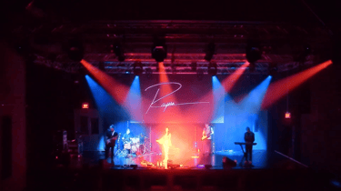 Rayssa Slater SAG Actor & Musician - live on stage concert headliner