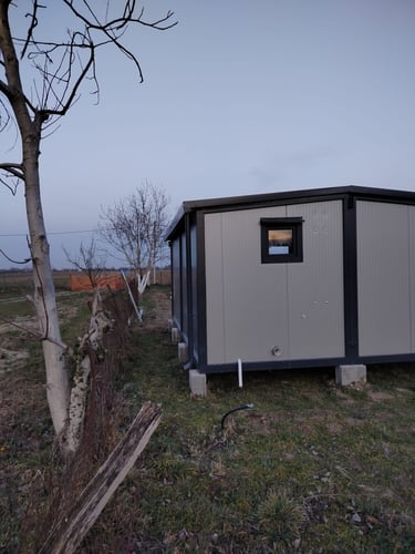 spojena dva kontejnera za stanovanje Begec