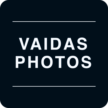 Logo for portfolio site in black