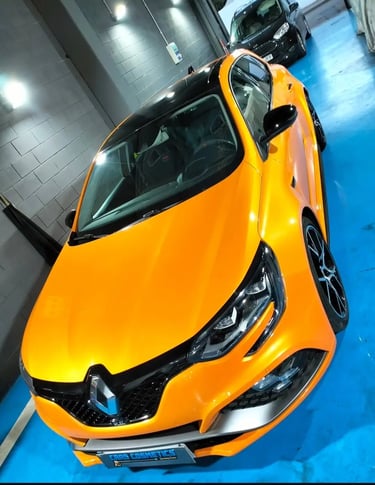 pulido coche renault megane RS en Girona