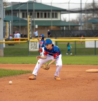 Little League Cubs vs Red Sox. Photo by Taylor Pleasant