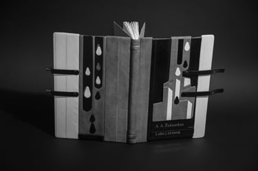 „Lašai į akmenį“ meninis įrišimas 4/4